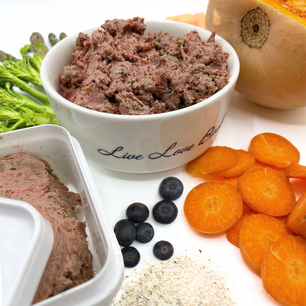 Delicious Venison raw dog food, complete formula meal with British venison meat & beef liver. Packed with greens, hemp seeds, kelp, & salmon oil.  - Antler Chew 